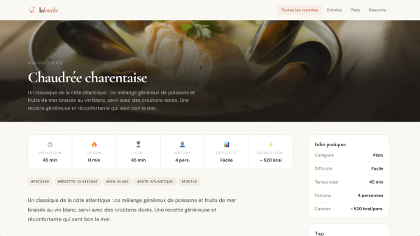 Capture d'écran du site web de La Louche, un site internet répertoriant des centaines de recettes du monde. L'image contient une photo de la page d'une recette de Chaudrée Charantaise avec une photo du plat.